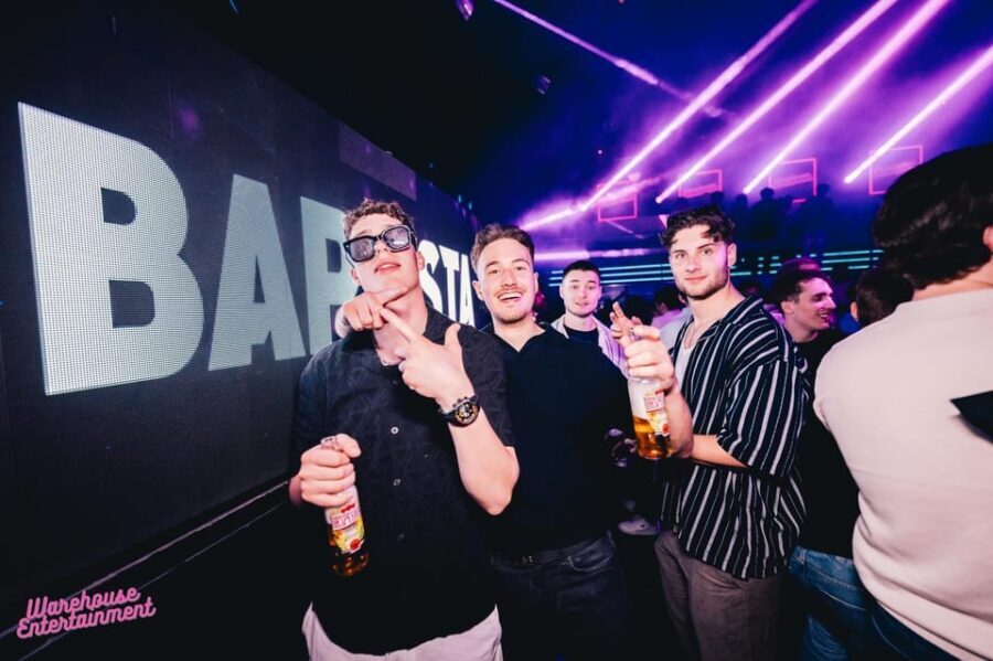 Pub Crawl with Shots and Night Club I Prague - Practical Tips So You Enjoy the Whole Night