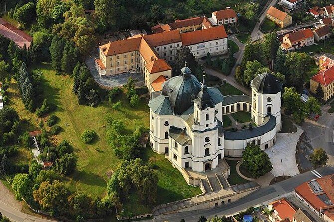 PUNKVA CAVES, ABYSS and PERNSTEJN CASTLE =only from Apr to Sep - Pernštejn Castle: medieval fortress time with a guided tour
