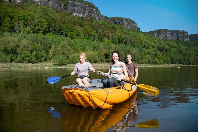 Rafting from Děčín to Bad Schandau and back on bikes - Fitness level and difficulty: what moderate means here
