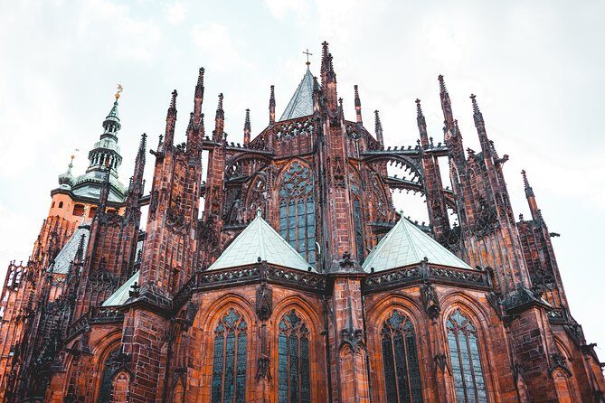 Self-Guided Audio Tour - Prague Castle District - Where the Story Begins: Old Royal Palace Courtyard to Daliborka