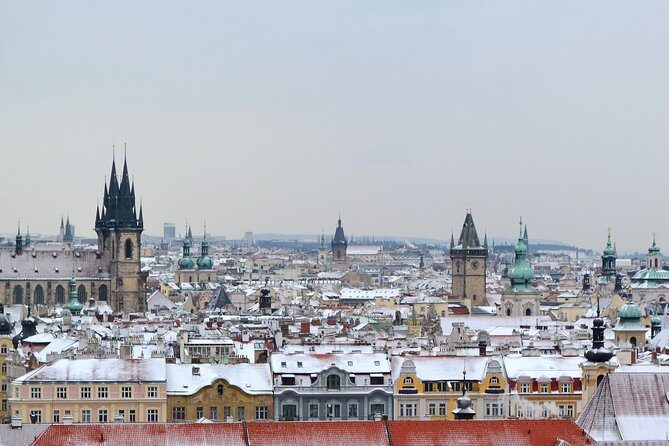 Shared Arrival Transfer: Prague Airport to Hotels - Luggage Rules: The Part That Can Trigger Extra Fees