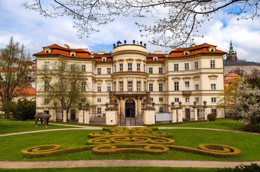 Skip-the-line Lobkowicz Palace Private Tour & Concert - Price and value: is $145 per person a good deal?