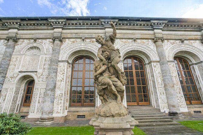 Skip the line: Prague Castle Interiors Tour with Local Guide - Old Royal Palace Interiors: Tombs, Vladislav Hall, and Royal Power in Stone