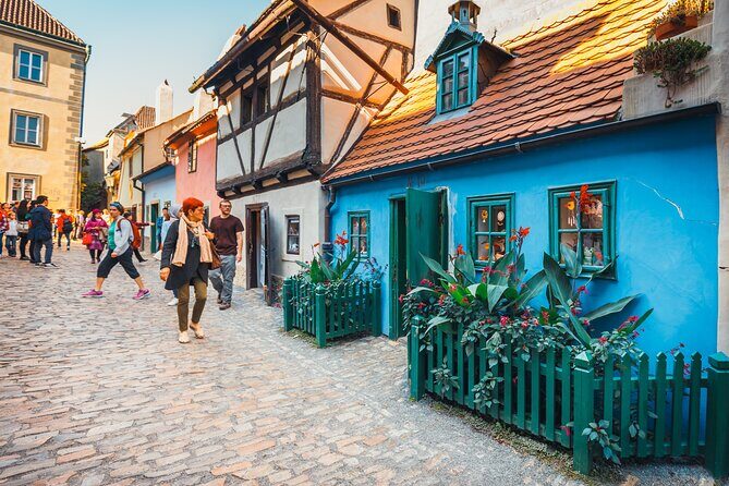 Skip the line: Prague Castle Interiors Tour with Local Guide - Your Guide Matters: Small Groups, Better Hearing, Better Stories