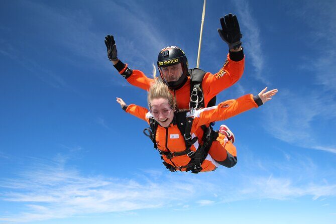 Tandem Skydiving in Prague - Tandem Jump with transfers! - From 4,000 meters: what the jump and freefall feel like