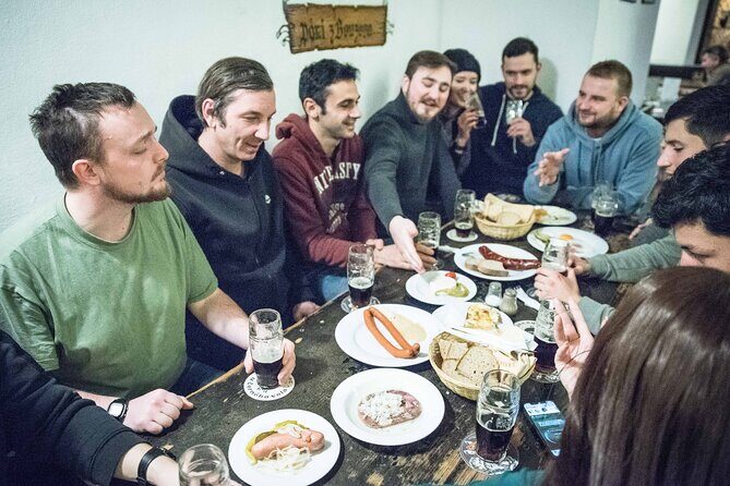 The Castle Side Breweries & Pubs small-group with PragueWay - Small group size (max 10) and why your guide matters
