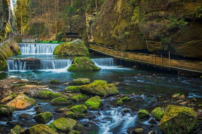 Top Full-Day Adventure: Bohemian & Saxon Switzerland from Prague - Hřensko Lunch Stop: Recharge in a Cliffside Town