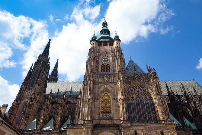 Two-Hour Morning Walking Tour of Prague Castle - Waiting for the Tram: Why That Tiny Pause Can Save Your Day