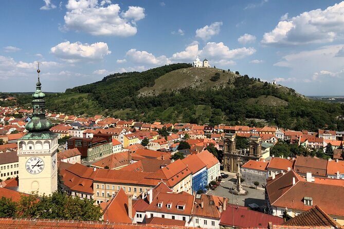Ultimate private wine tasting experience from Prague to Moravia (3 days) - Day 3 in Lednice: bike or hike, then you head back to Prague