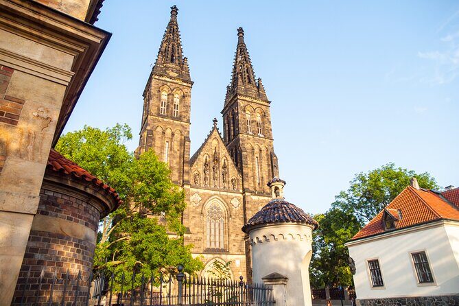 Vyšehrad Castle: Casemates and Gorlice - Entering Vyšehrad: baroque walls, park space, and time to look