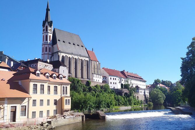 Walking private guided tour in Cesky Krumlov with local certified guide - What to plan for: entrances, photos, and energy level