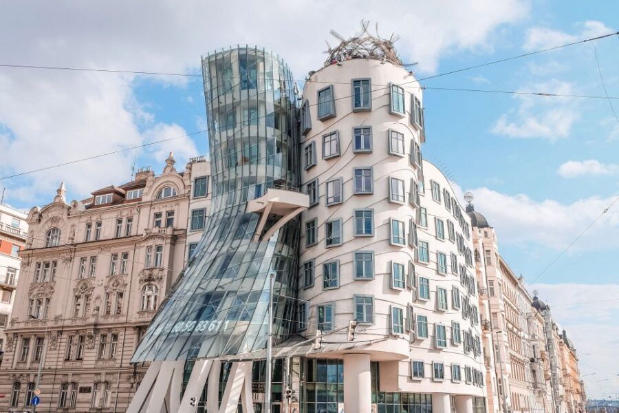 Walking tour of Prague in French : Nové Město - Price and what you get in 2.5 hours (French-language tour)